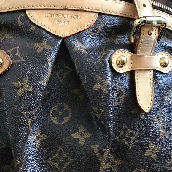 Louis Vuitton Monogram Tivoli Monogram Bag - Picture 2 of 8